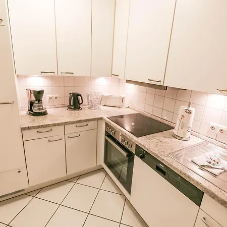 Bella Mit Balkon Apartamento Zempin
