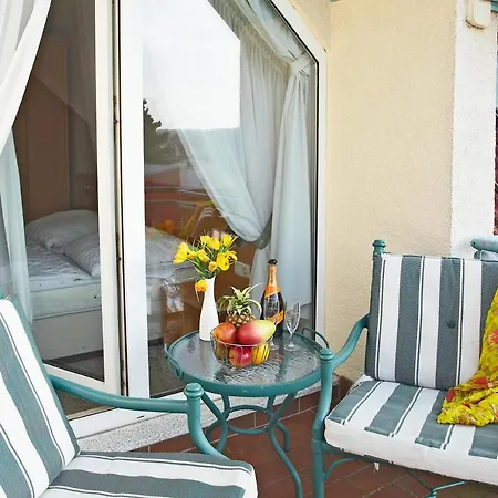 Bella Mit Balkon Апартаменты Цемпин